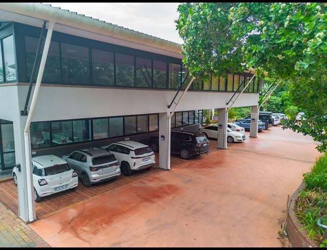 214M² OFFICE TO LET IN WESTVILLE